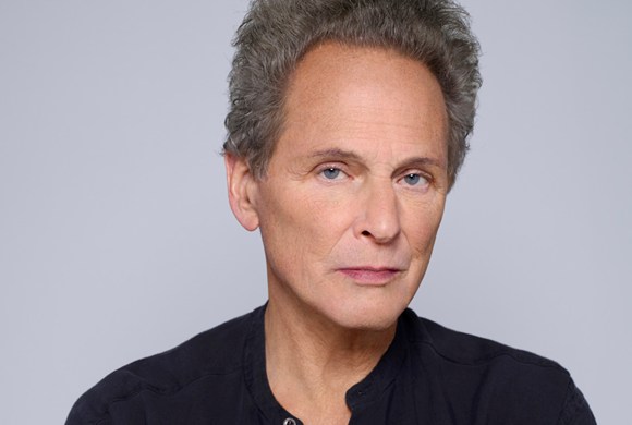 lindsey buckingham tour liverpool